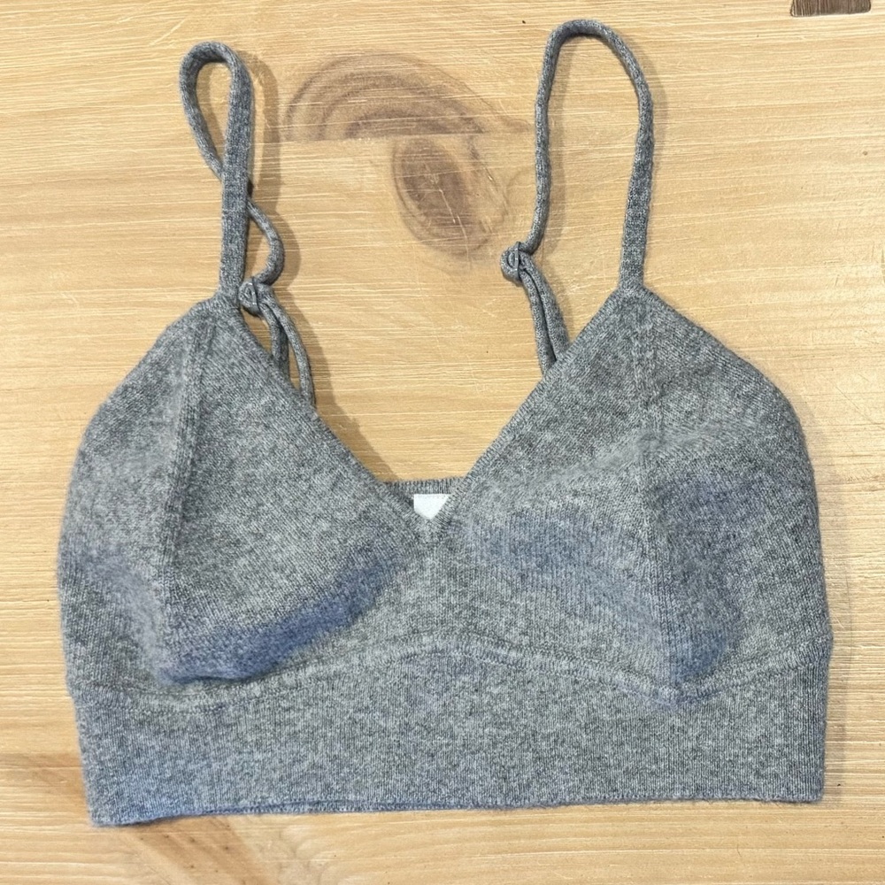 ALO Yoga Heather Gray Sports Bra - Picture 8 of 11